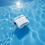 Когда вода молчит, а дно чисто: как роботы-пылесосы для бассейна превратили нашу рутину в ритуал
